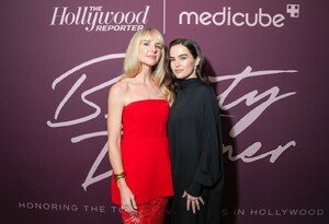 zoey-deutch-at-thr-medicube-beauty-dinner-in-west-hollywood-6.jpg