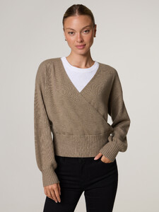 00859803_665049_taupe_front.jpg