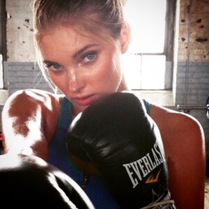 [2015.02.12] mariel_barrera_1597756_1586991174871842_1475584104_n.jpg