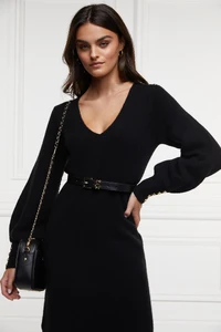 2023-07-12_13_AW23_Ecomm104789_Look30-BerkeleyV-NeckDress_Black__5.webp
