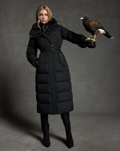 [2025.12.05] mackage_588043402_18547552591039116_5525416223798429769_n.jpg