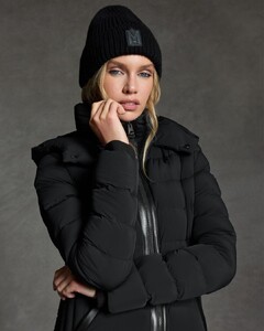 [2025.12.07] mackage_591283195_18549171409039116_5636620512670141222_n.jpg