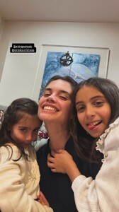 [2025.12.27] sarasampaio_3797190455449510481.jpg