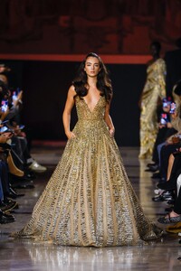 2026 Deva Cassel walks the runway during the Elie Saab Haute Couture 12.jpg