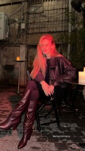 [2026.01.03] barrefaeli_3802196857292623066.jpg