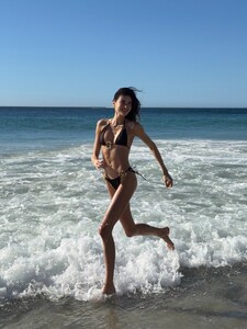 [2026.01.03] celinebethmann_610662960_18375367192158308_145675700880638744_n.jpg