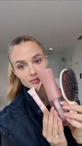 [2026.01.03] katelove_DTENDVTEqL.jpg