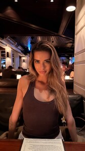 [2026.01.03] lizkovalenkoo_3802581796865949028.jpg