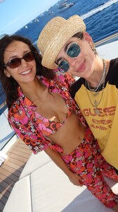 [2026.01.03] nina-ericabarstein_3801582566533306061.jpg