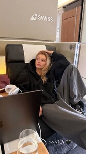 [2026.01.05] stellamaxwell_3803355275119196377.jpg