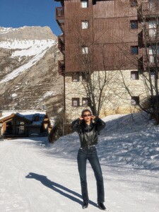 [2026.01.06] kikagomes_612060262_18554253916053953_914820991733166123_n.jpg