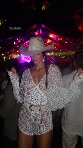 [2026.01.06] sofiaresing_3804335216375481931.jpg