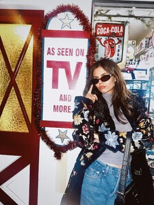 [2026.01.06] victoriajustice_612110493_18643515349006824_295187062221293581_n.jpg