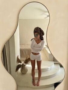 [2026.01.08] idazeile_3805644057939789390.jpg