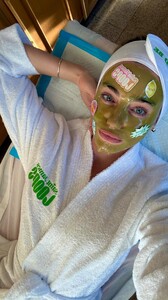 [2026.01.09] elizabethcturner_3806350066357799438.jpg