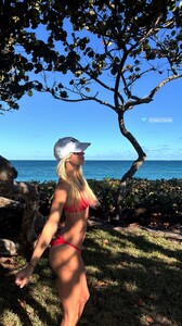 [2026.01.09] livvydunne's2026-1-9-17.40.558 story.jpg