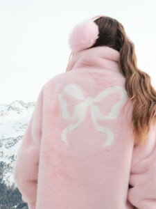 [2026.01.09] loveshackfancy_611290277_18553286095031905_2781462308504539882_n.jpg