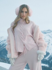 [2026.01.09] loveshackfancy_613167290_18553286104031905_4875635757625352306_n.jpg