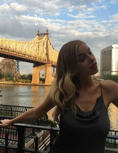 [2026.01.11] elizabethcturner_3807818156300574909.jpg