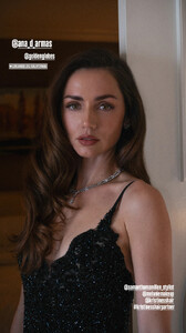 [2026.01.12] ana_d_armas-halleybrisker's2026-1-12-17.54.648 story.jpg