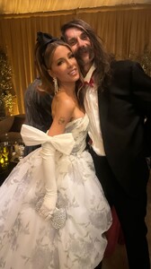 [2026.01.12] katebeckinsale's2026-1-12-18.5.180 story.jpg