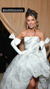 [2026.01.12] katebeckinsale's2026-1-12-18.5.521 story.jpg