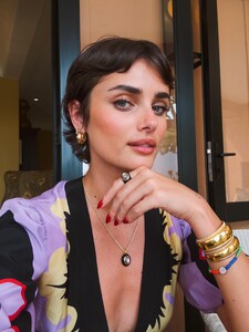 [2026.01.14] taylor_hill_613131813_18555877411024492_7968832855262702152_n.jpg