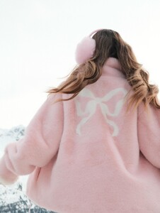 [2026.01.15] loveshackfancy_615249274_18554330485031905_8890794106141890309_n.jpg