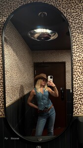 [2026.01.17] megan_samperi's2026-1-17-16.56.964 story.jpg