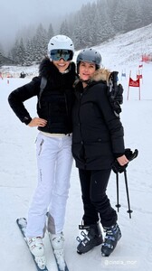 [2026.01.18] laurabarriales's2026-1-18-8.2.82 story.jpg