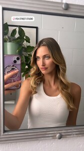 [2026.01.18] lindsaydemyan's2026-1-19-2.37.652 story.jpg