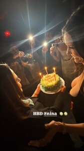 [2026.01.18] nina-riawna's2026-1-18-16.21.315 story.jpg