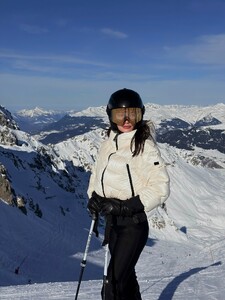 [2026.01.19] kelseymerritt_3813851271594320900.jpg