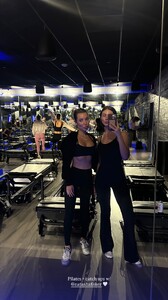 [2026.01.26] carmellarose's2026-1-26-21.30.955 story.jpg