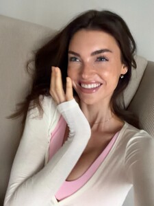 [2026.01.27] celinebethmann_623266206_18377828746158308_5885183266720448630_n.jpg