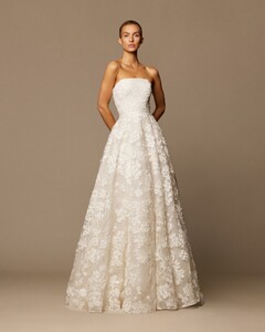 [2026.01.27] naeemkhanbride_623542753_18449492227102381_8879533215457917300_n.jpg