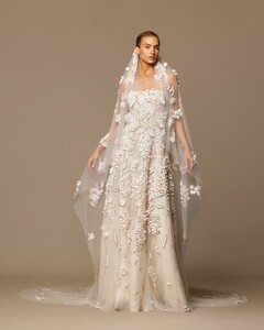 [2026.01.27] naeemkhanbride_624091380_18449493085102381_5941257626433708824_n.jpg