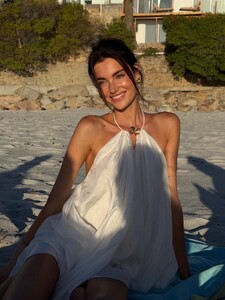 [2026.01.29] celinebethmann_624620271_18378071239158308_6014107439365495284_n.jpg