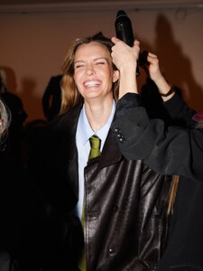 [2026.01.30] josephineskriver_623904323_18558661960020326_1343614235124497777_n.jpg