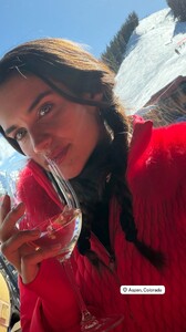[2026.01.30] sarasampaio's2026-1-31-1.42.328 story.jpg