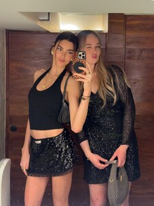 [2026.01.01] celinebethmann_609500152_18375174202158308_5830203035894856549_n.jpg