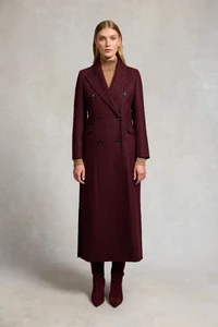 20TheTrinityCoat_Merlot_TBC250930_Ecom_AW25_0171_1.webp