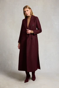 20TheTrinityCoat_Merlot_TBC250930_Ecom_AW25_0271_2.webp