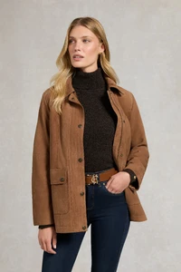 24CountrySuedeJacket_Cognac_225MOTW263283_250710_AW25EcomAJ_18402_5.webp