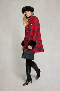 250730_ECOM_AW25_BC_136HighburyCapeCoat_RedTartan_225COTW051814_4464_5.webp