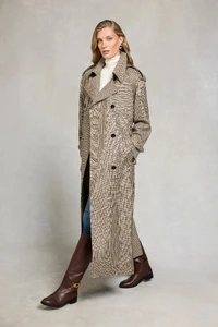 250730_ECOM_AW25_BC_142SloaneTrenchCoat_WestminsterTweed_TBC_4545_2.webp