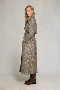 250730_ECOM_AW25_BC_142SloaneTrenchCoat_WestminsterTweed_TBC_4559_3.webp