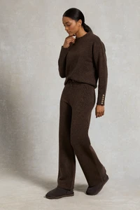 28NinaKnittedWideLegPant_Chocolate_225MJGR026679_250708_AW25_ECOM_BC_14463_3.webp