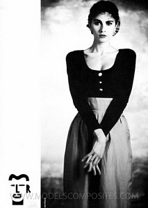 32105 Nadja La Ganza Girl's (Paris) 1990.jpg