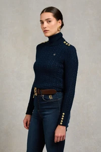 32SeattleRollNeckCableKnit_InkNavy_222MKNT020772_251001_AW25Ecom_AJ_28156_5.webp